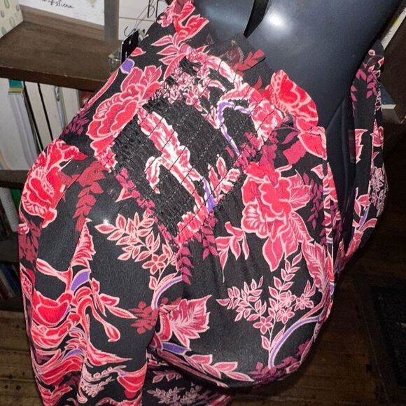 White House Black Market floral XXS peasant blouse - Picture 2 of 4